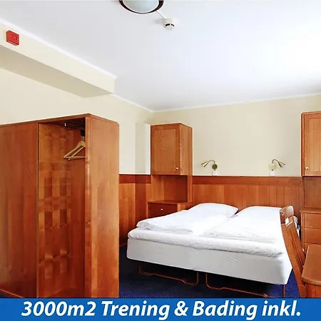 Active 3* تُنسبارغ
