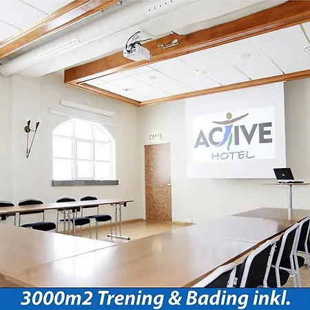 Active 3* تُنسبارغ